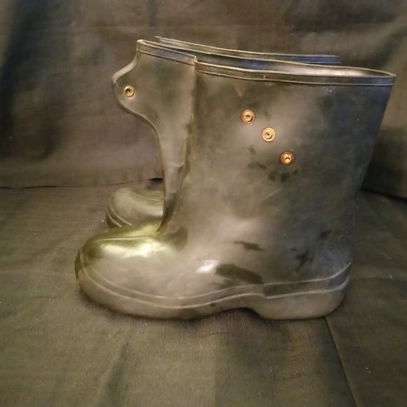 Weatherproof boot saver rubber over shoe cover Waterproof slip on  -  Size 11 - Picture 2 of 6